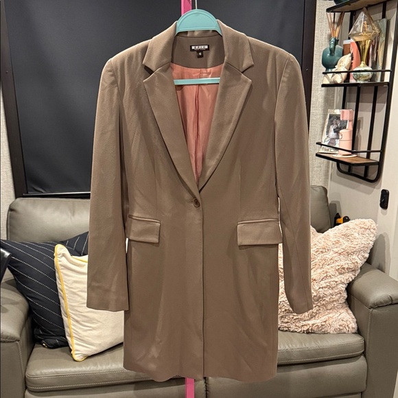 Epic New York Chic Brown Blazer size 6 - Picture 1 of 6
